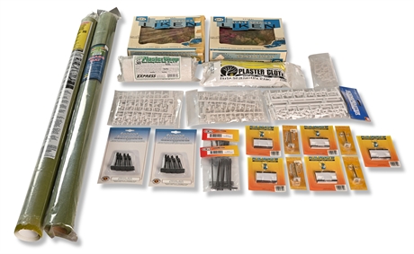 HO Scale Train Accessories