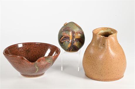 Artisan Crafted Stoneware Pieces