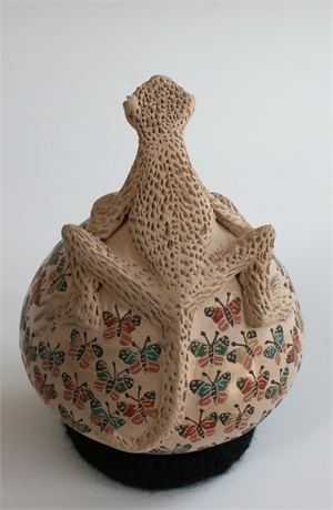 Traditional Lizard Vessel