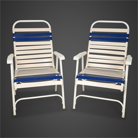 Vintage SPC Folding Lawn Chairs Pair Blue & White Strap