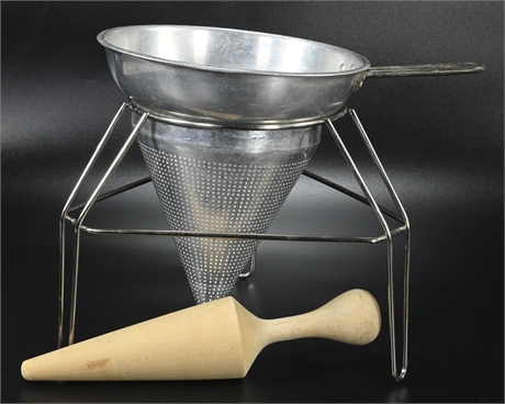Sieve with Stand & Pestle