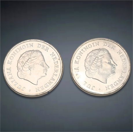 (2) Silver 1964 Netherlands Antilles 2-1/2 Guldens