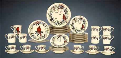 Lenox "Winter Greetings" Dinner Service – Service for 6+