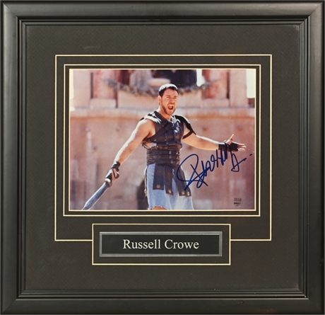 Gladiator - Russell Crowe Autographed Photo