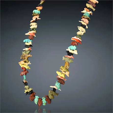 Exceptional Vintage Zuni Fetish Necklace