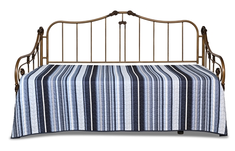 Ornate Iron Daybed with Trundle