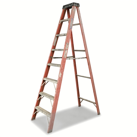 8ft Werner Fiberglass Ladder – FIA08, 300 lb Capacity