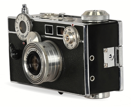 Argus C3 Rangefinder Camera—f/3.5 50mm Lens, Walz Micrometer, Case