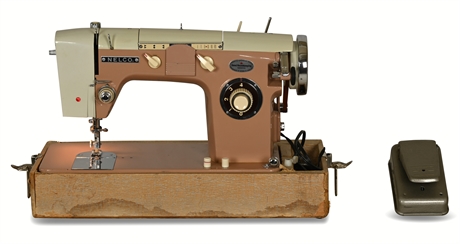 Vintage Nelco Sewing Machine