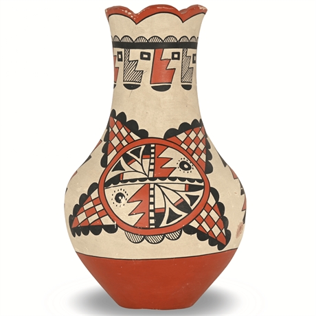 Vintage Virginia Fragua Jemez Pottery Vase