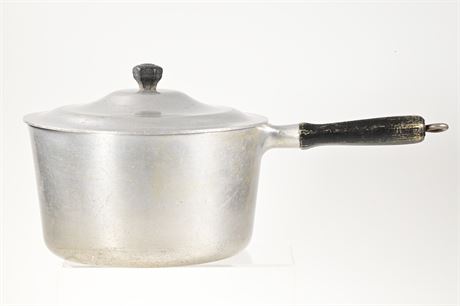 Vintage Household Institute Aluminum Sauce Pot