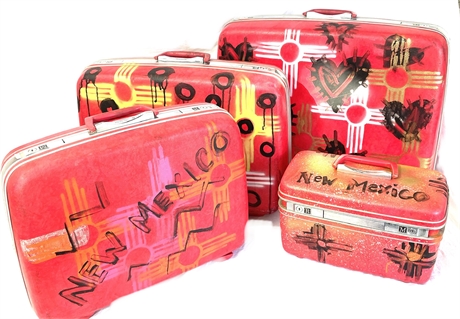 Vintage Set of 4 NEW MEXICO Red Suitcases