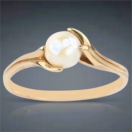 Vintage 10K Freshwater Pearl Ring