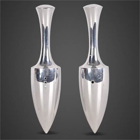 Nambé ChaChaCha Salt & Pepper Shakers – Model 6129
