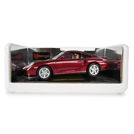Bburago 1:18 Porsche 911 Turbo (996) – Gold Collection