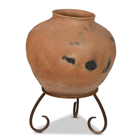 Vintage Tarahumara Pot with Iron Stand