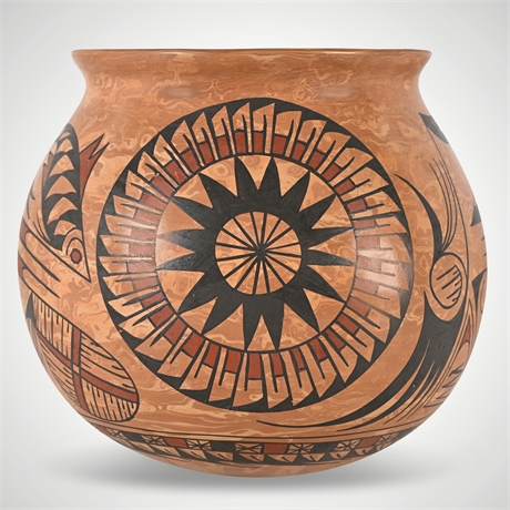 Tito Enriquez Mata Ortiz Hand-Coiled Marbelized Pot, 7.5"h x 8"d