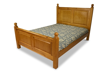 Queen Panel Bed by Tradewins