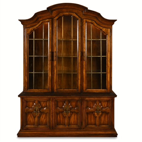 Drexel Talavera China Cabinet — Walnut Hutch w/ Lights, Model 441-424-6