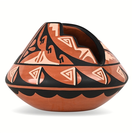 Laverne Loretto Tosa Jemez Pueblo Pottery — Signed, 3.5” Tall