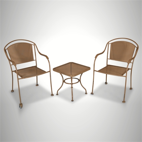 3-Piece Metal Mesh Patio Set – 2 Chairs & Side Table