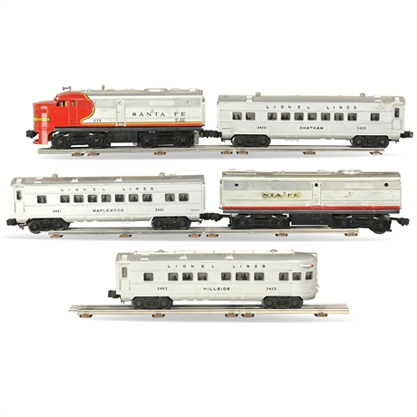 Lionel® Santa Fe 218 Diesel Train Set w/ 2421–2423 Cars & Tracks, Postwar Era