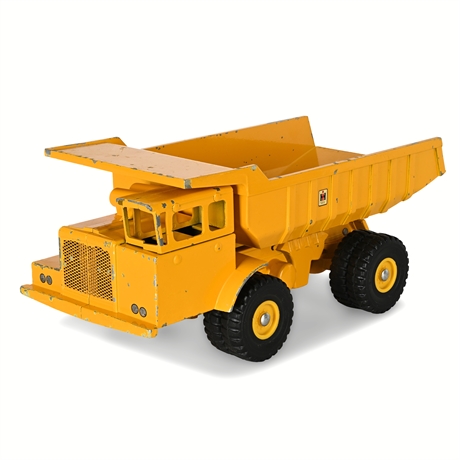 ERTL International Harvester “Pay Hauler” Pressed-Steel Dump Truck