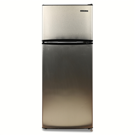 Thomson™ TFR725 7.5 Cu Ft Top-Freezer Refrigerator — Stainless Look, 115V, R600a