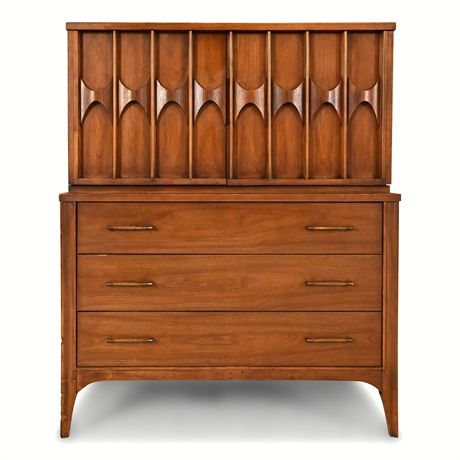 Kent Coffey Perspecta Walnut Gentleman's Chest Model 7902 Rosewood
