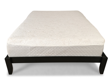 Sleep Innovations Queen Mattress 14” Gel Foam with Platform Bed Frame