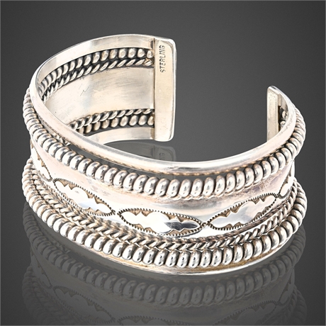 Nora Tahe Signed Navajo Sterling Silver Cuff Bracelet – Rope & Stamped Design
