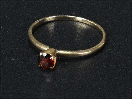 14k Garnet Ring