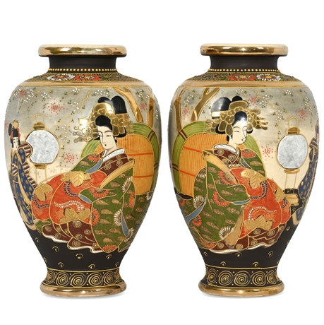 Pair Early 20th Century Japanese Satsuma Vases