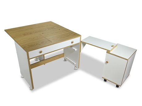 Sewing Machine/Craft Table on Casters