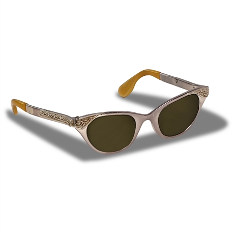 Exceptional 1950s Cats Eye Sunglasses