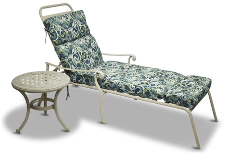 Chaise Lounge with Side Table