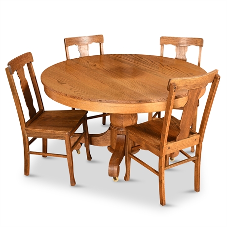 American Oak Round Pedestal Dining Set, c. 1900 – Table with Four Chairs