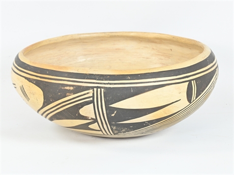 Old Hopi Pot