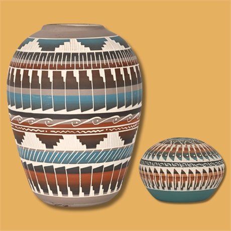 Navajo Sgraffito Pottery by Eric P. & C. Billy – Hand Painted