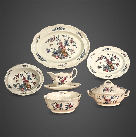 Wedgwood Williamsburg Potpourri Serving Pieces – 6 Pcs, England