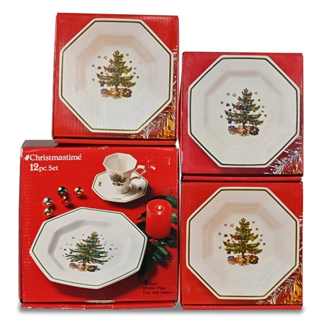 24 piece Nikko Christmas China Set