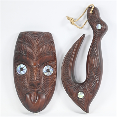 Maori Wood Carvings