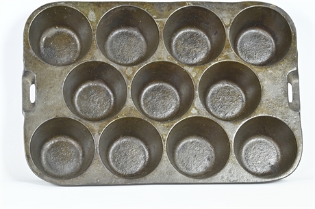 Wagner Cast Iron Muffin Pan