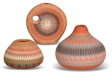 Navajo Sgraffito Pottery