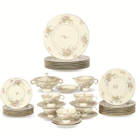 Haviland "Apple Blossom" Dinner Service