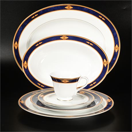 Wedgwood Embassy Collection Foxworth