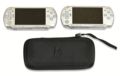 (2) Sony PlayStation Portables
