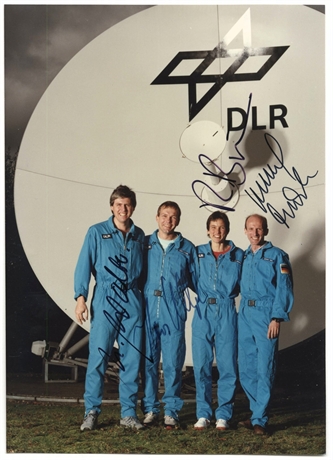 DLR German Astronaut Team Signed Photo — Ewald, Reiter, Brümmer, Thiele