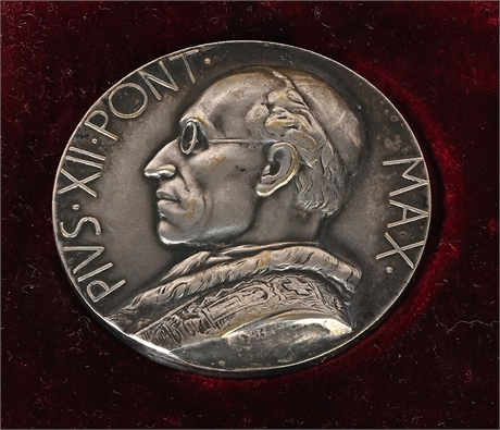 🕊️ Pius XII 950 Silver Medal — Catacombs of St. Callistus, Rome, Boxed