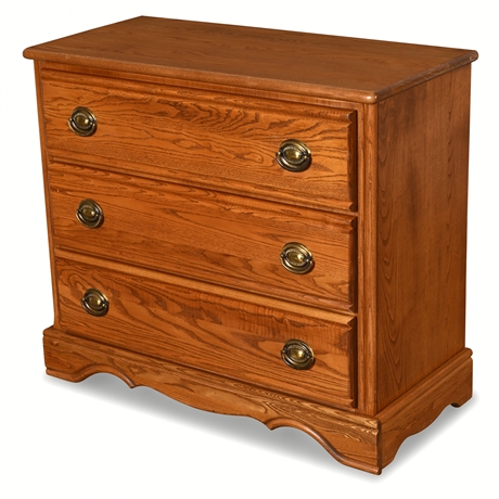 Simmons 3-Drawer Solid Wood Dresser with Oak Finish